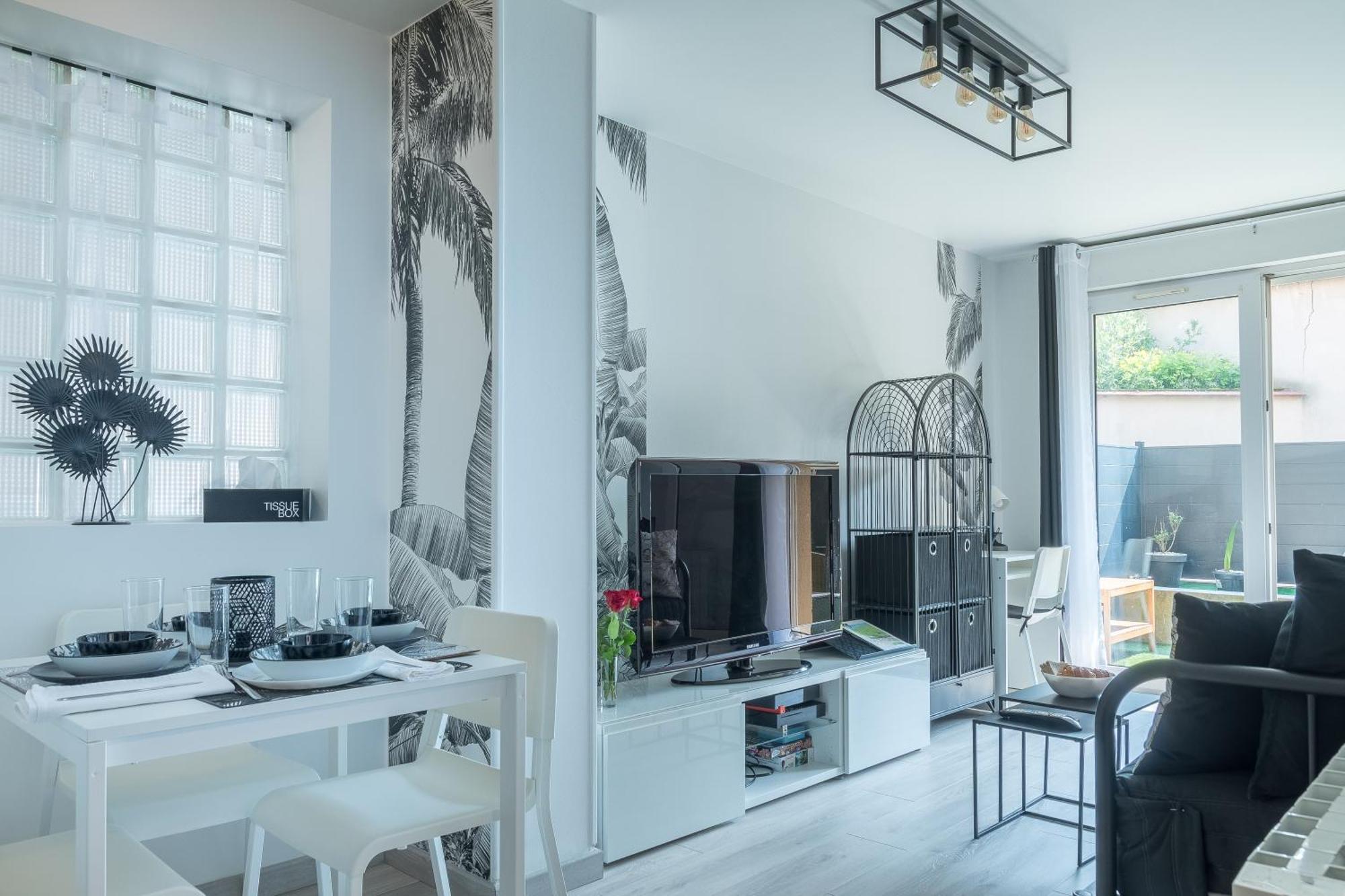 The Jungle Loft Paris-Tgv-Orly Confort Apartment Massy  Exterior photo